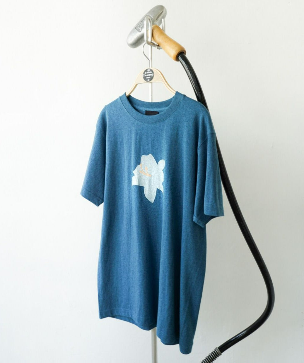 [Made to Order] GOC US Cotton seamless silver lily indigo T-shirt